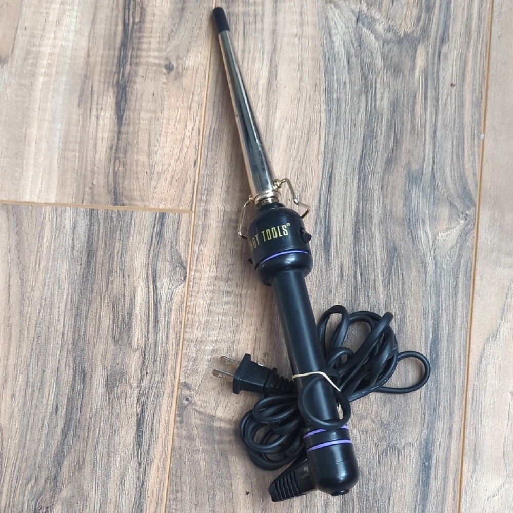 Sleek Black and Purple Curling Wand by Hot Tools